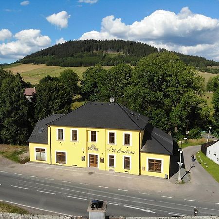 Červená Voda U Cmelaku酒店 外观 照片